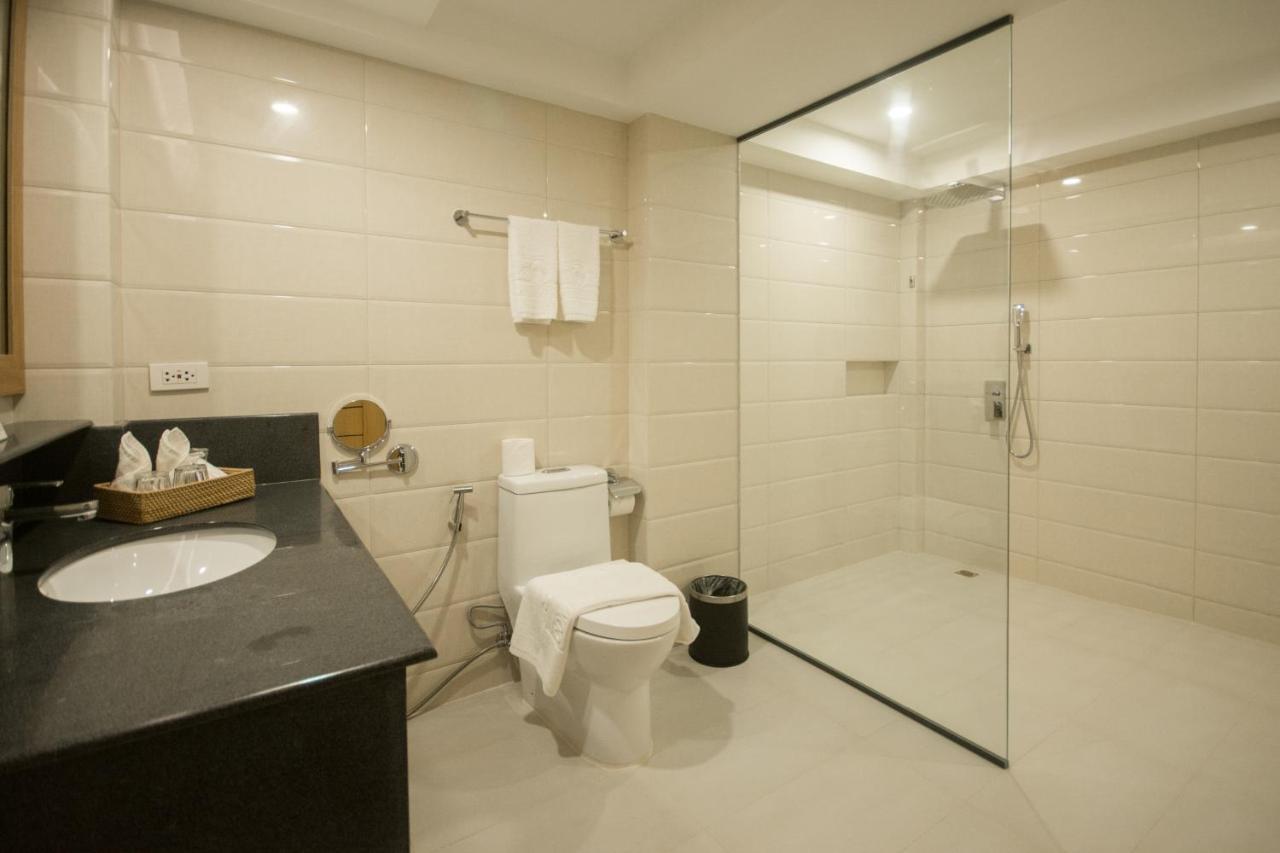 Commander Suites de Boracay Manoc-Manoc Extérieur photo