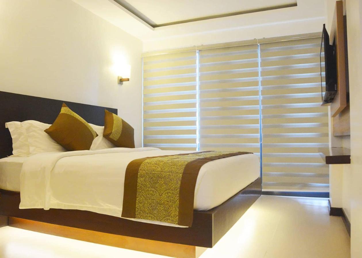 Commander Suites de Boracay Manoc-Manoc Extérieur photo