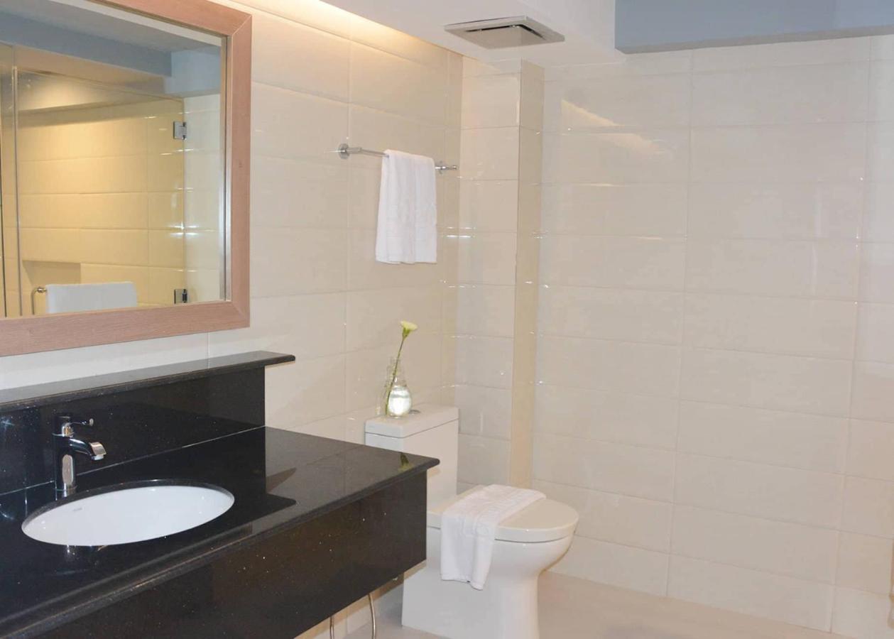 Commander Suites de Boracay Manoc-Manoc Extérieur photo